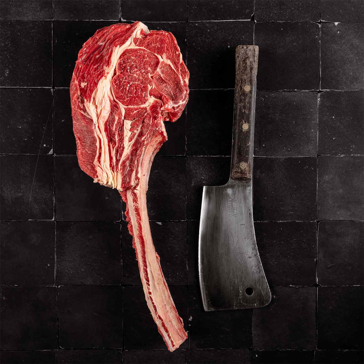 XO Tomahawk Steak von der Rose